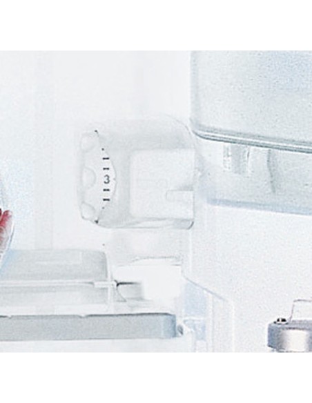 Indesit TAA 5 V 1 frigorifero con congelatore Libera installazione 415 L F Bianco