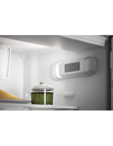 Indesit B 18 A1 D V E S I 1 frigorifero con congelatore Da incasso 273 L F Bianco