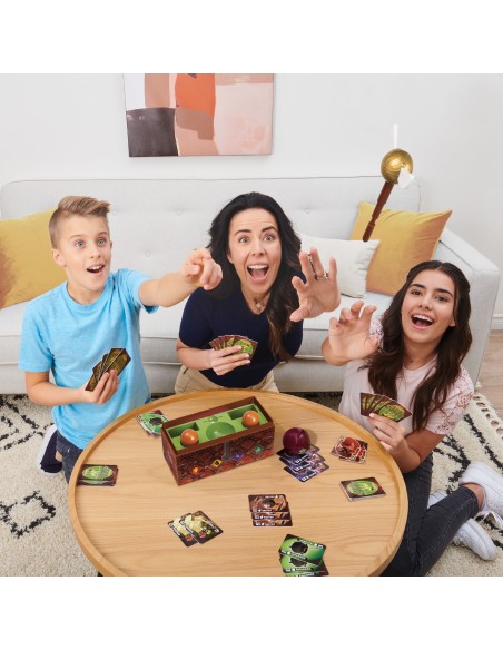 Wizarding World Harry Potter Caccia al Boccino d'oro, gioco di Quidditch da tavola per streghe, maghi e Babbani