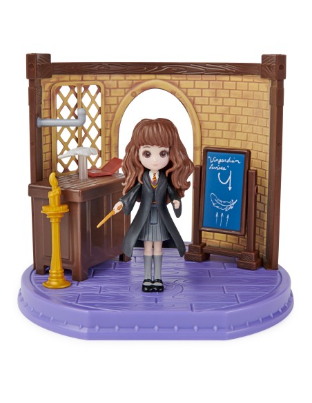 Wizarding World Set Classe di Incantesimi Harry Potter con bambola esclusiva Hermione Granger e accessori