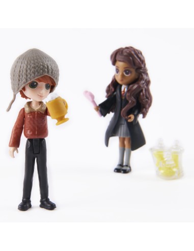 Wizarding World | Set Amicizia con personaggi Ron Weasley e Calì Patil | Bambole da 7.5cm | 2 accessori | Giocattoli per